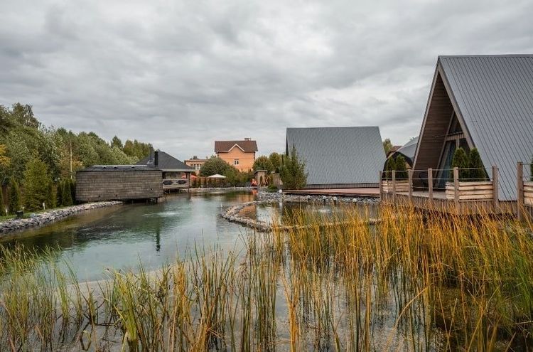 25 лучших глэмпингов Московской области